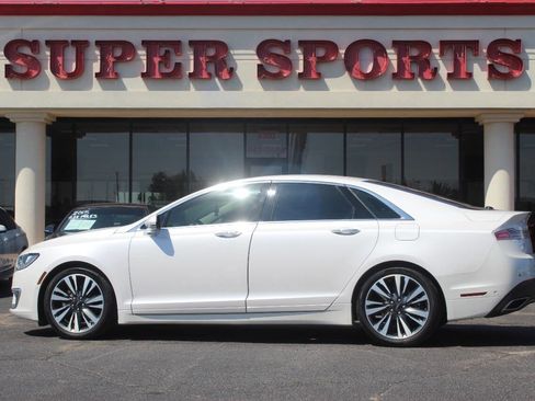 Used 2020 Lincoln MKZ Reserve image 5