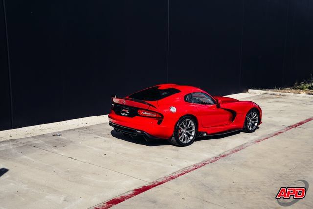 Used 2013 SRT Viper GTS w/ GTS Laguna Interior Pkg RWD image 50