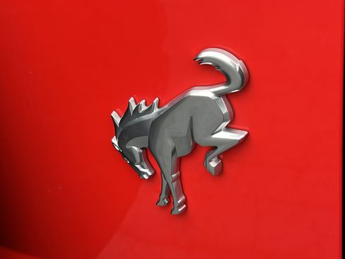 Used 2023 Ford Bronco Badlands image 9