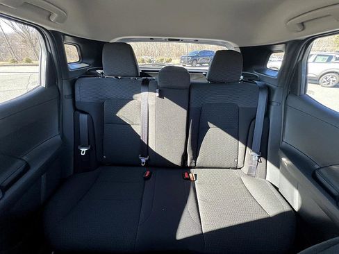 New 2026 Nissan Kicks S image 26