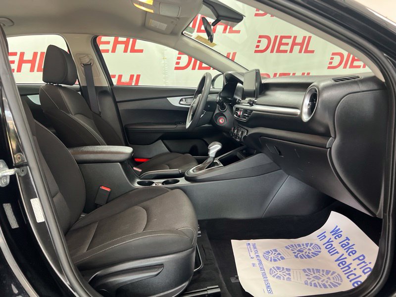 Certified 2023 Kia Forte LXS FWD image 12