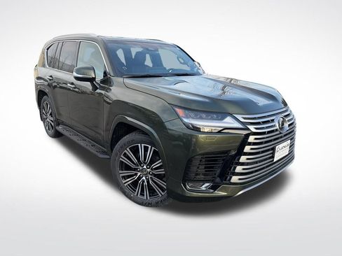 New 2026 Lexus LX 700h Luxury image 3