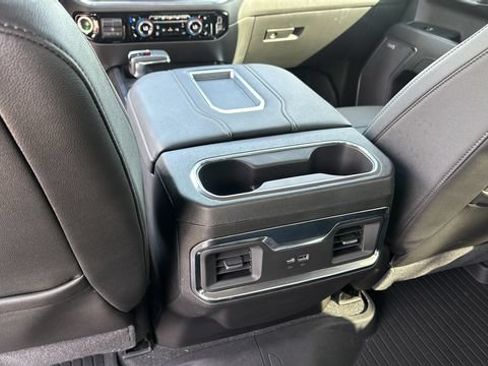Used 2022 Chevrolet Silverado 1500 LTZ AWD/4WD image 20