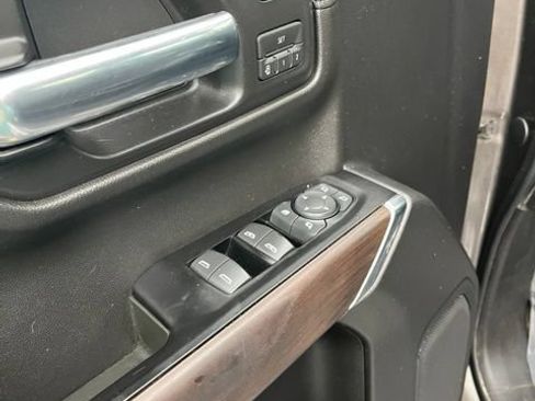 Used 2019 GMC Sierra 1500 SLT w/ SLT Premium Package AWD/4WD image 11