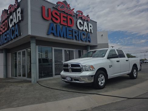 Used 2023 RAM 1500 Classic SLT w/ Trailer & Traction Group RWD image 1