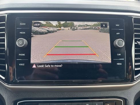 Used 2023 Volkswagen Atlas Cross Sport SEL Premium R-Line image 23