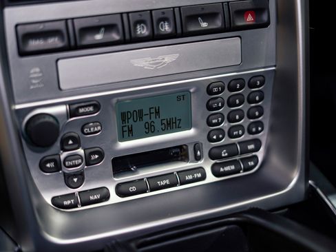 Used 2003 Aston Martin Vanquish RWD image 33