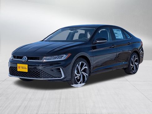 New 2026 Volkswagen Jetta SEL FWD image 2
