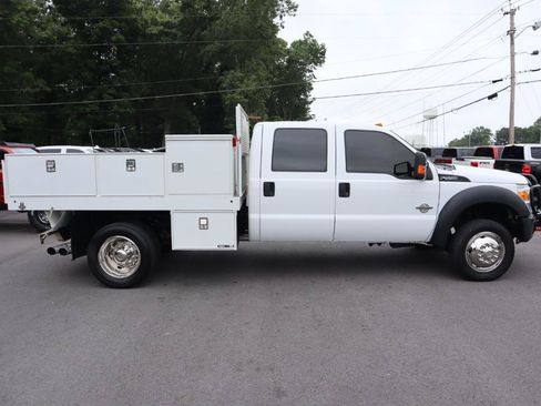 Used 2015 Ford F550 4x4 Crew Cab Super Duty image 4