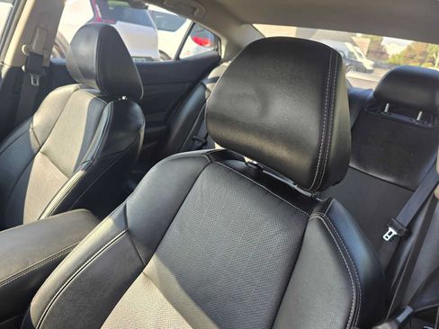 Used 2023 Nissan Maxima SV w/ Floor Mat Group FWD image 22