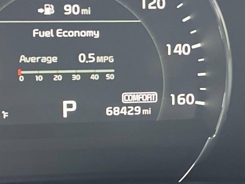 Used 2019 Kia Sorento SX image 39