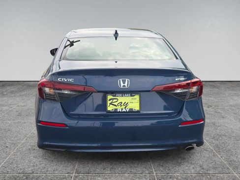 Used 2025 Honda Civic Sport image 16