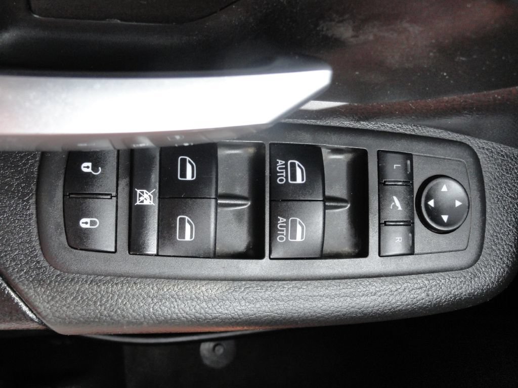 Used 2022 RAM 1500 Lone Star RWD image 37