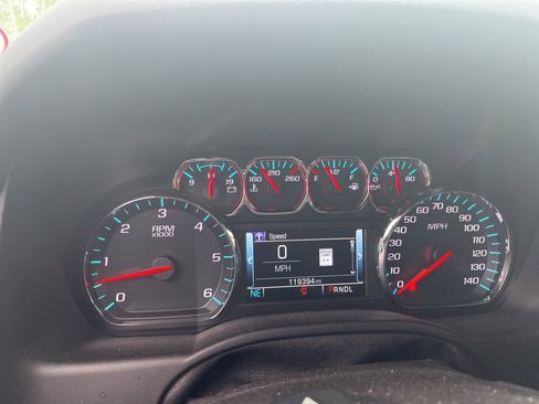 Used 2020 Chevrolet Tahoe LT w/ Luxury Package image 6