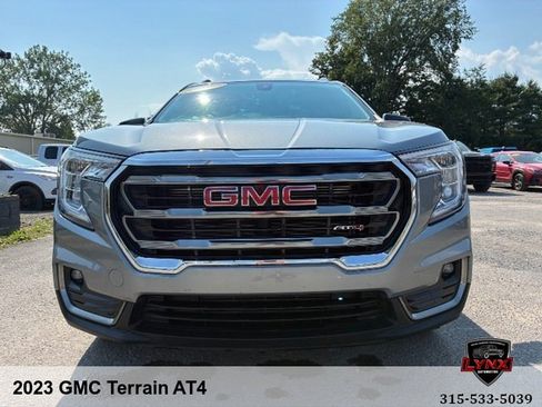 Used 2023 GMC Terrain AT4 w/ LPO, Floor Liner Package AWD/4WD image 8