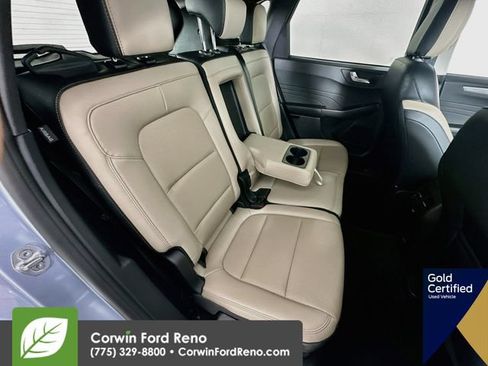 Used 2022 Ford Escape Titanium AWD/4WD image 30