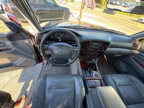 Used 1999 Toyota Land Cruiser image 11