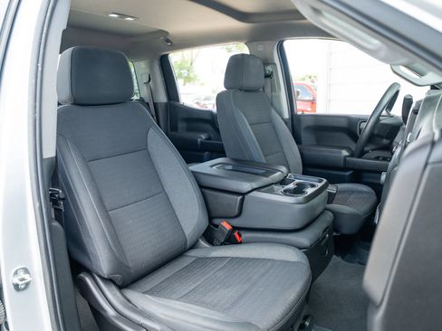 Used 2022 Chevrolet Silverado 1500 Custom RWD image 19