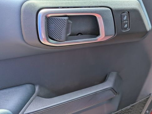 New 2026 Ford Bronco Heritage Edition AWD/4WD image 8
