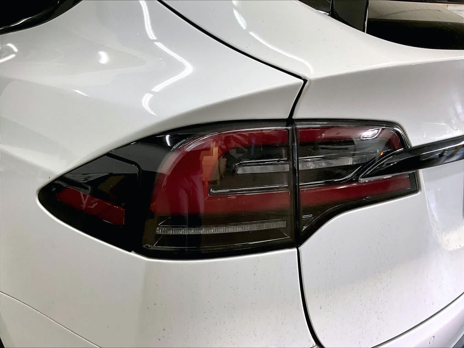 Used 2022 Tesla Model X AWD/4WD image 30