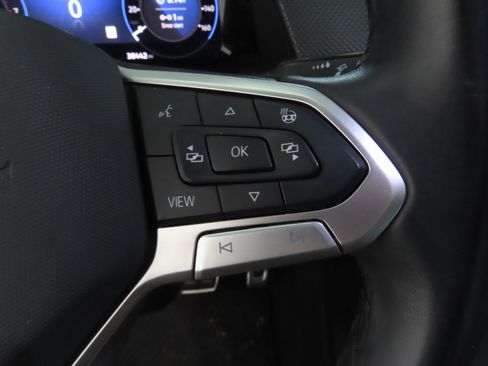 Used 2024 Volkswagen Atlas Cross Sport SEL Premium R-Line AWD/4WD image 15