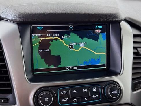 Used 2018 Chevrolet Tahoe Premier RWD image 16