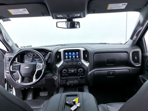 Used 2021 Chevrolet Silverado 1500 LTZ w/ LTZ Convenience Package II AWD/4WD image 26