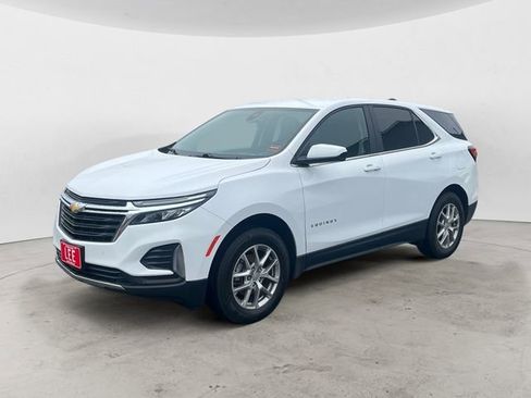 Used 2024 Chevrolet Equinox LT AWD/4WD image 1