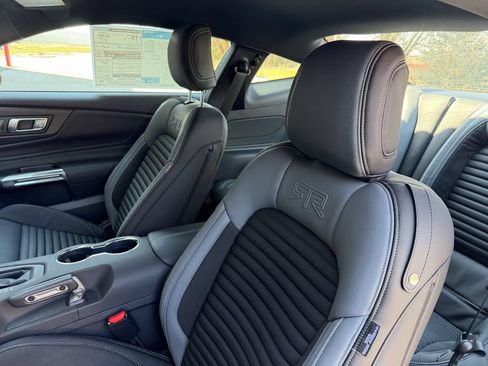 New 2026 Ford Mustang GT Premium w/ GT Performance Package RWD image 12