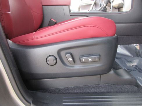 Used 2020 Lexus GX 460 Premium image 27