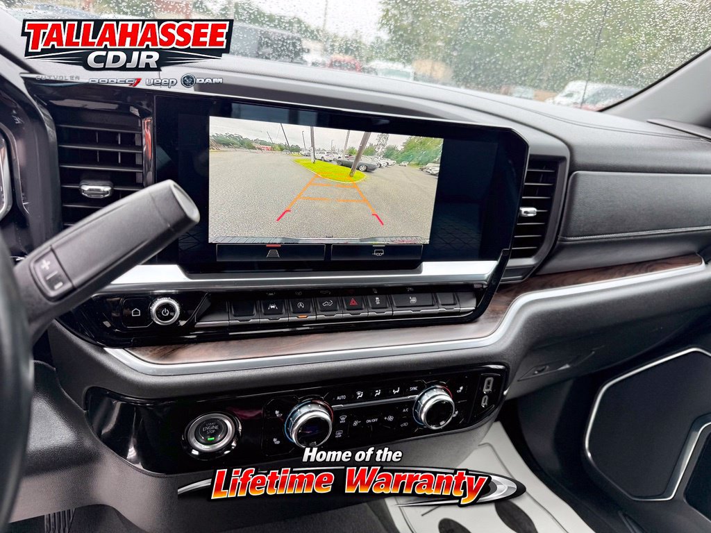 Used 2024 GMC Sierra 1500 SLT AWD/4WD image 33