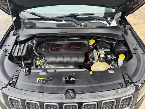 Used 2018 Jeep Compass Trailhawk w/ Safe & Security Group image 20