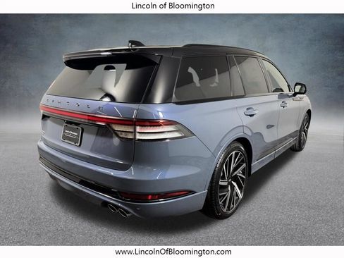 New 2026 Lincoln Aviator Black Label w/ Black Label Special Edition AWD/4WD image 7
