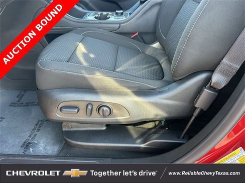 Certified 2023 GMC Acadia SLE w/ Driver Convenience Package image 28