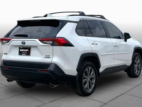 Used 2024 Toyota RAV4 XLE Premium image 13