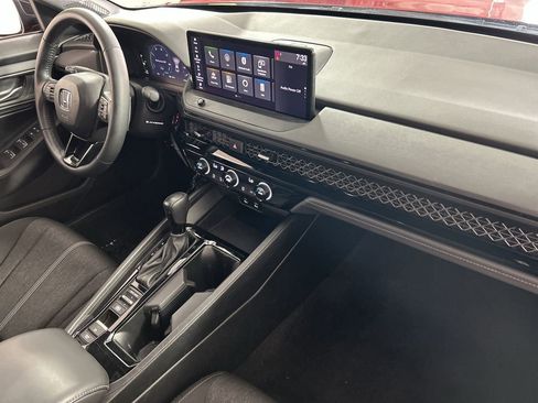 Used 2023 Honda Accord Sport image 27