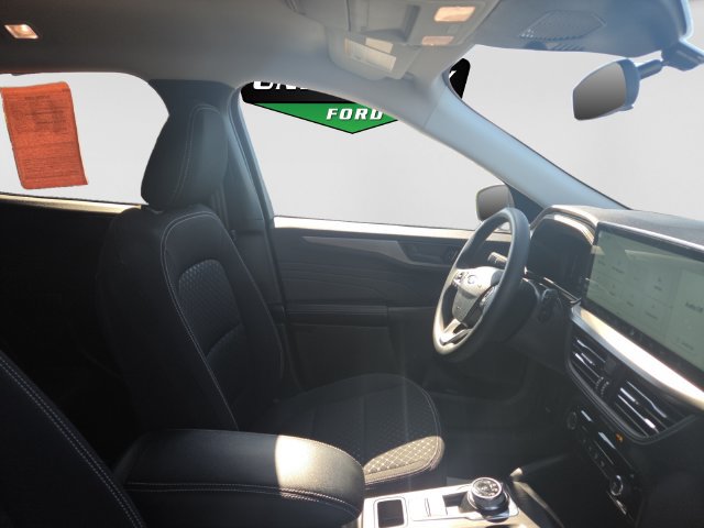 Used 2025 Ford Escape Active w/ Tech Pack #1 FWD image 25