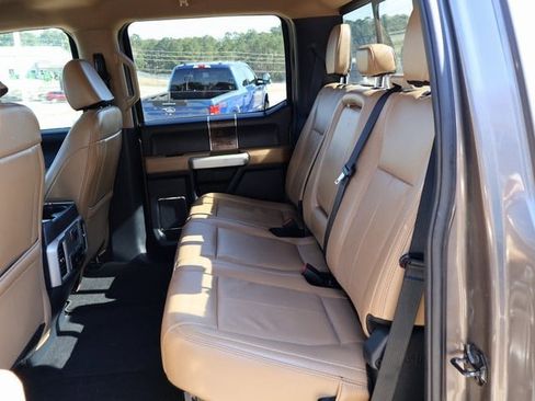 Certified 2022 Ford F250 Lariat w/ Lariat Value Package image 11