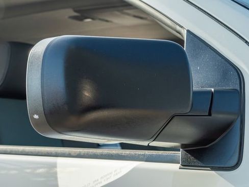 Used 2006 Nissan Titan XE w/ (W04) Preferred Pkg image 12