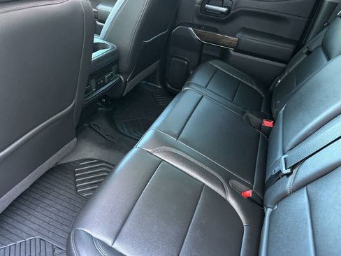 Used 2020 Chevrolet Silverado 1500 LT Trail Boss AWD/4WD image 4
