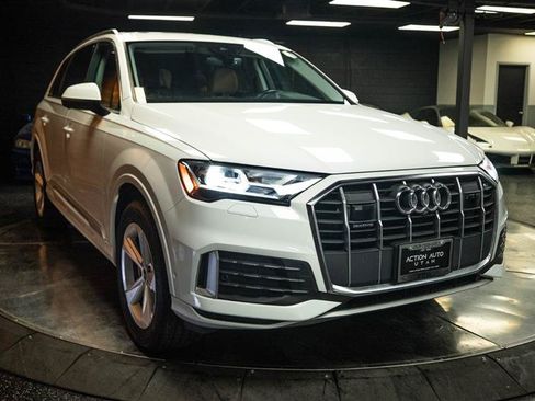 Used 2023 Audi Q7 2.0T Premium w/ Convenience Package AWD/4WD image 5