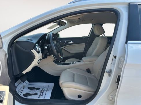 Used 2018 Mercedes-Benz GLA 250 image 9