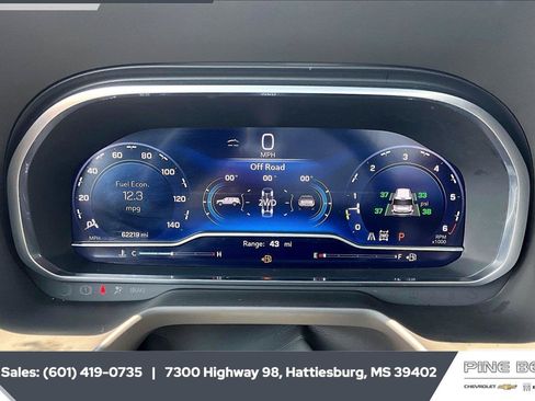 Used 2023 Chevrolet Tahoe RST w/ Luxury Package AWD/4WD image 14