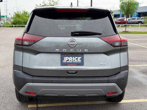 Used 2023 Nissan Rogue SV FWD image 5