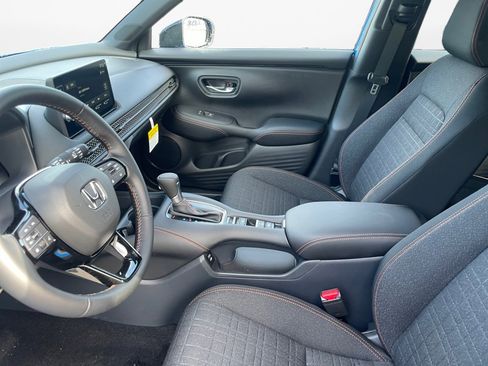 New 2026 Honda HR-V Sport image 9