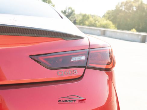 Used 2018 INFINITI Q60 Red Sport 400 w/ Pro Active Package image 40