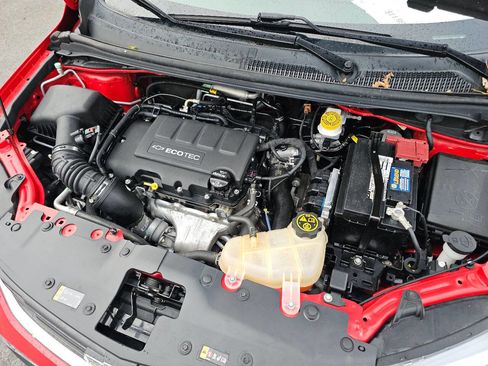 Used 2020 Chevrolet Sonic Premier image 4