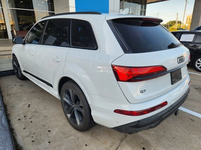 Used 2026 Audi Q7 3.0T Premium Plus AWD/4WD image 3