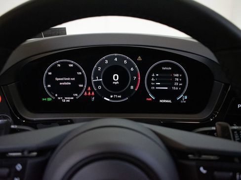 New 2026 Porsche Cayenne image 18