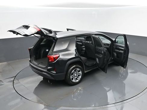 Used 2025 GMC Terrain Elevation AWD/4WD image 28